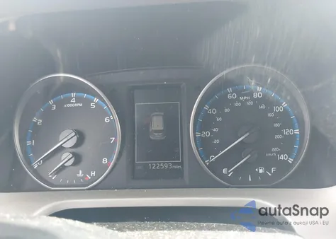 2017 Toyota Rav4 Xle из США, поврежденный, VIN 2T3RFREV4HW590998